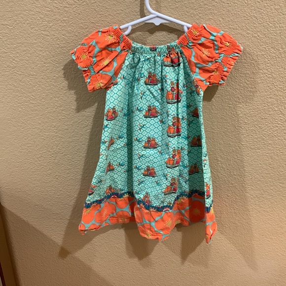 Adorable Girls Dress - Picture 3 of 4